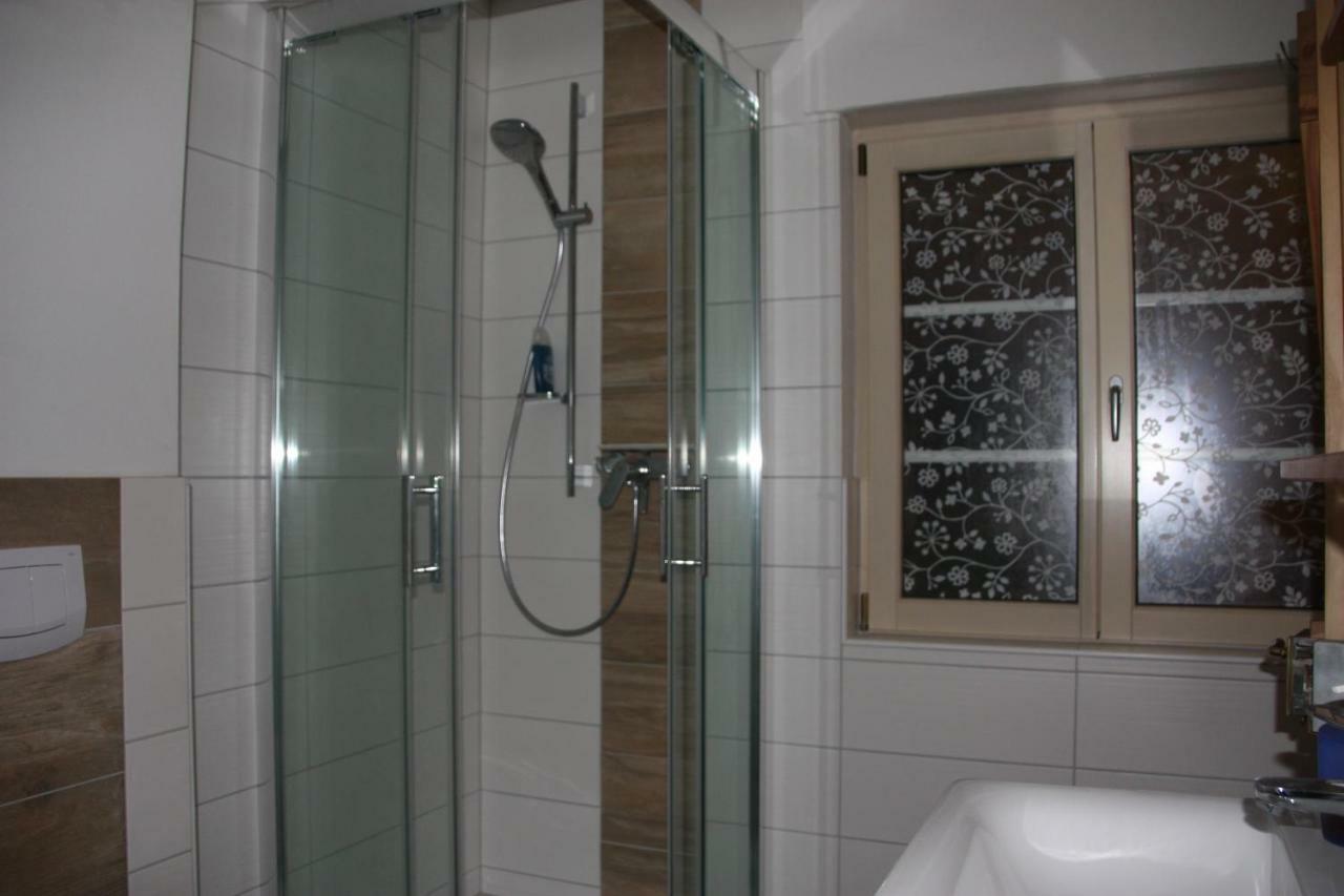 Eifelyeti Ferienwohnung Ellscheid Екстериор снимка