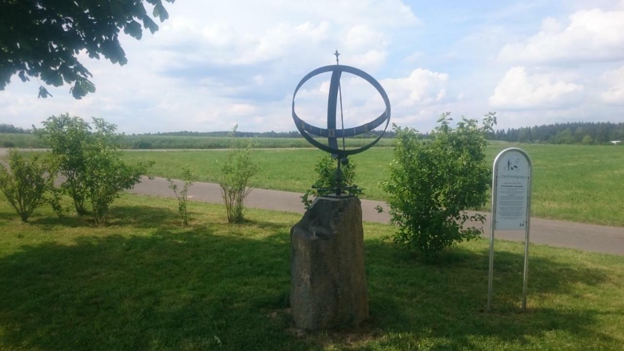Eifelyeti Ferienwohnung Ellscheid Екстериор снимка