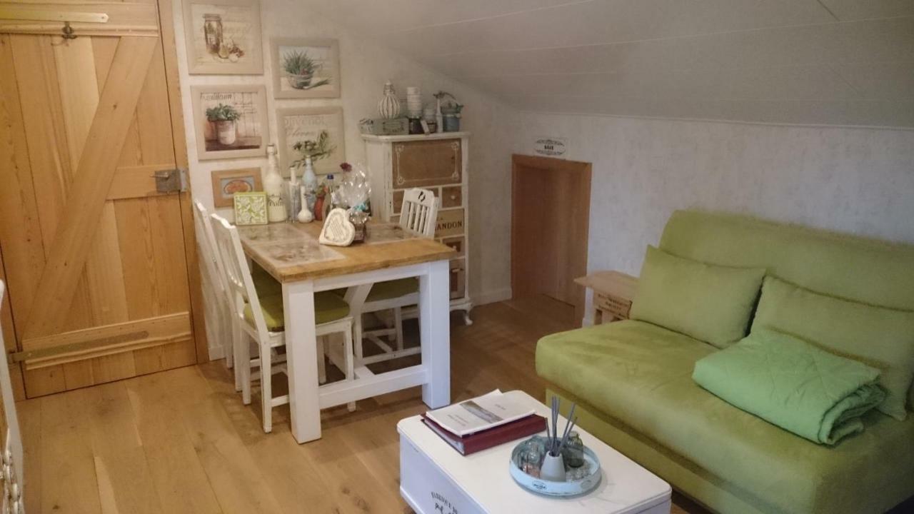 Eifelyeti Ferienwohnung Ellscheid Екстериор снимка