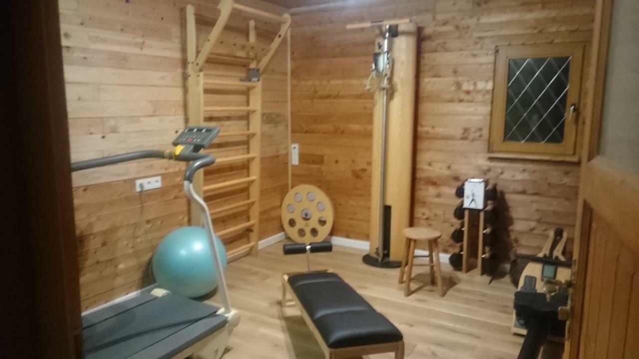 Eifelyeti Ferienwohnung Ellscheid Екстериор снимка
